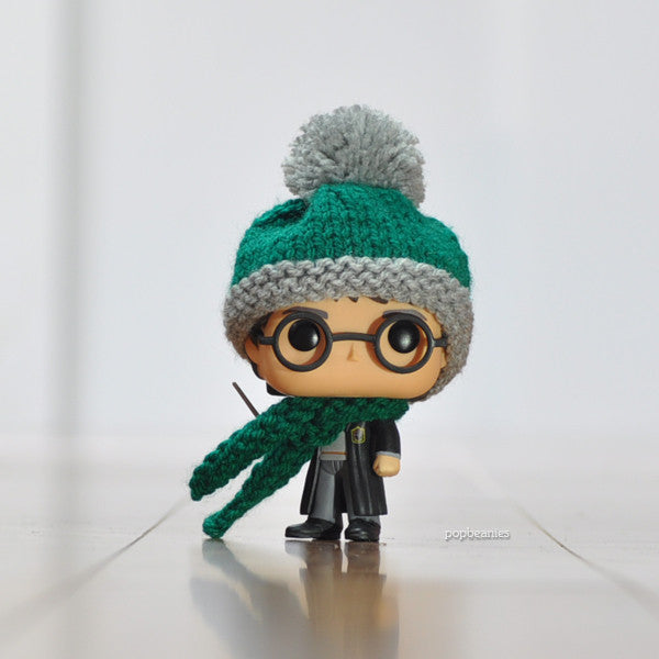 Pop! Apparel Knitted Beanie & Scarf Set [Slytherin] - Fugitive Toys