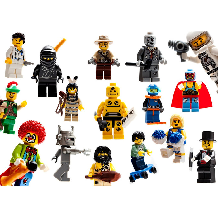 LEGO® I Love That Minifigure!: With Exclusive Zombie Skateboarder